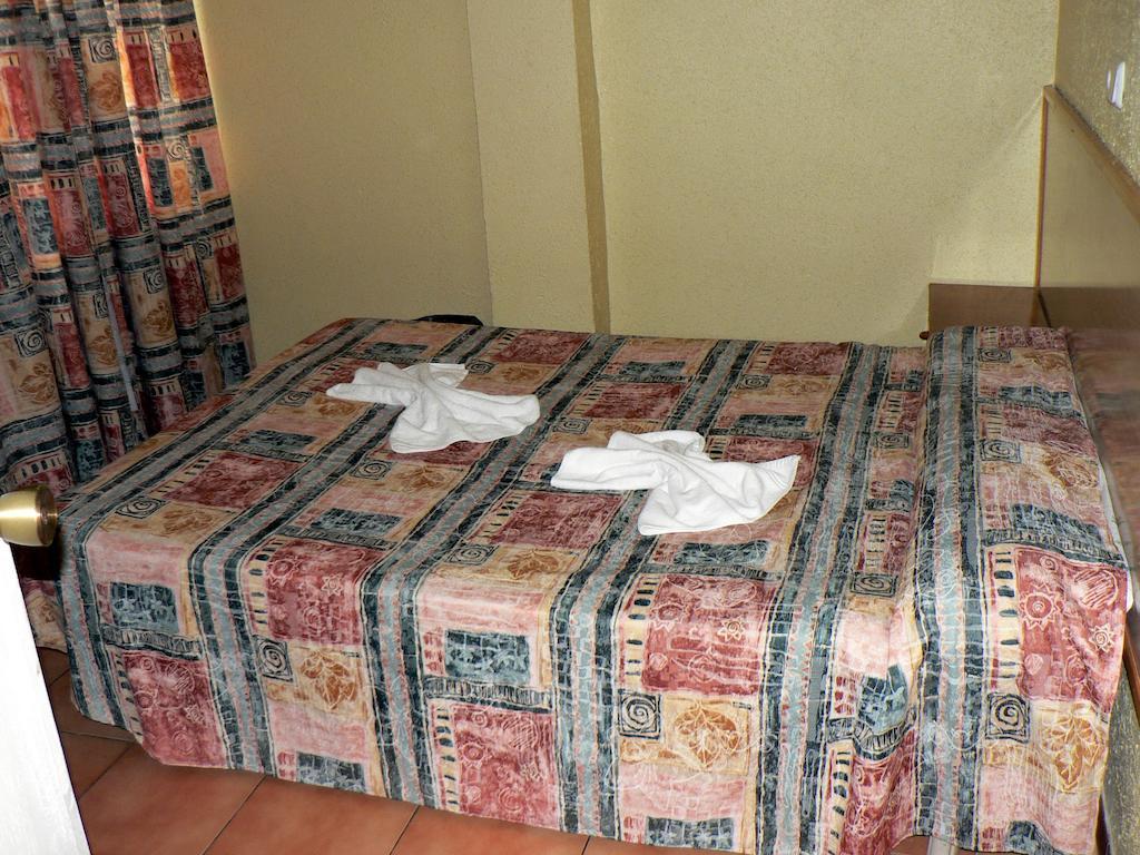 Hostal Terramar Palma de Mallorca Værelse billede